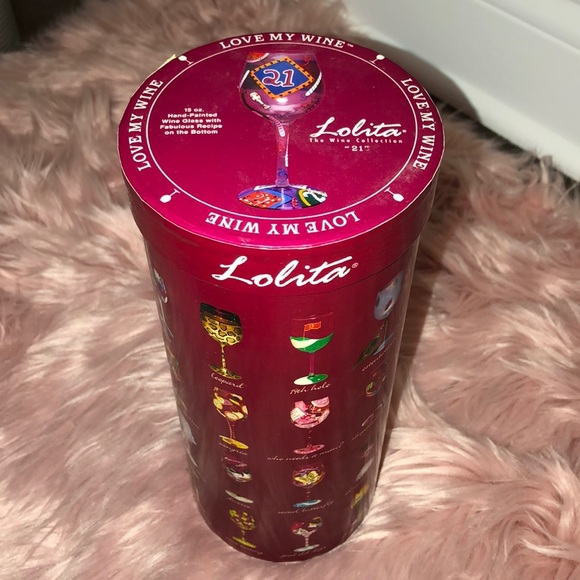 Lolita 21 Wine Glass - Picture 8 of 8